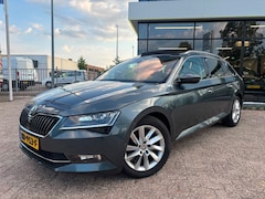 Skoda Superb Combi - 1.4 TSI DSG ACT Style Business|Schuifdak|Alcantara