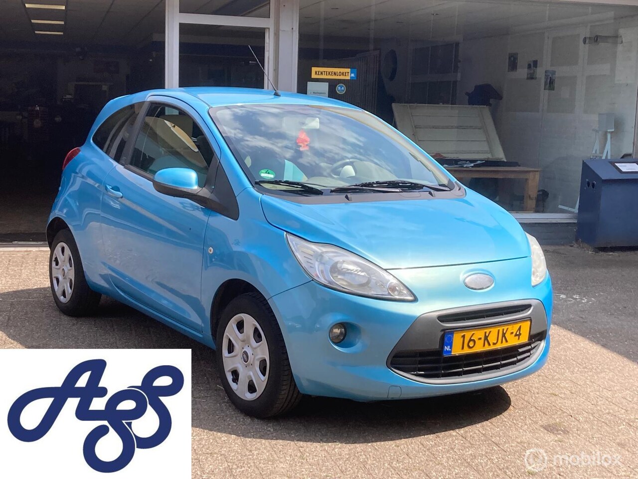 Ford Ka - 1.2 Titanium bj dec 09 APK 28-07-2027 323495 km NAP - AutoWereld.nl