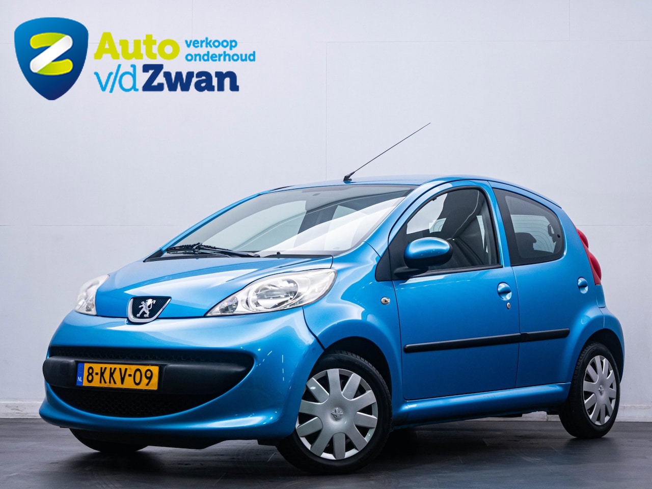 Peugeot 107 - 1.0-12V XR 5 deurs|Airco|Bluetooth - AutoWereld.nl