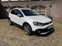 Volkswagen Polo - 1.2 TSI Cross Clima/Cruise/Lmvelg/Navi/Stoelvw/Trekhk