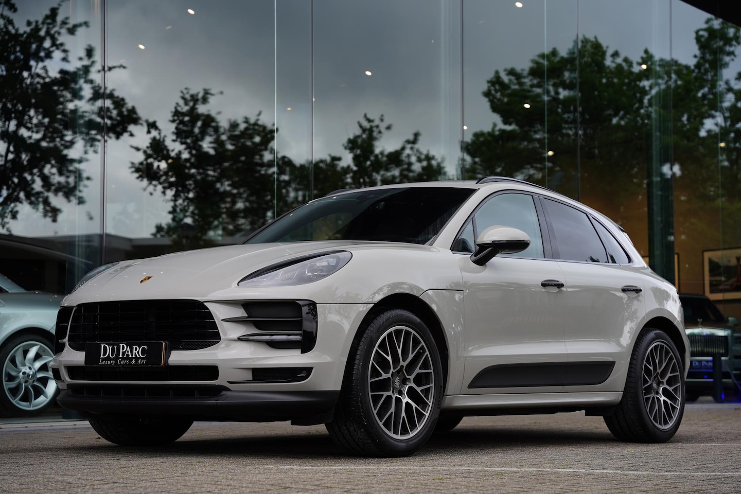 Porsche Macan - 2.0 / Luchtvering / Panoramadak - AutoWereld.nl