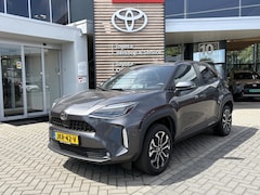Toyota Yaris Cross - HYBRID 115 FIRST EDITION APPLE/ANDROID 17"LM-VELGEN PRIVACYGLASS KEYLESS STOEL/VOORRUIT&ST