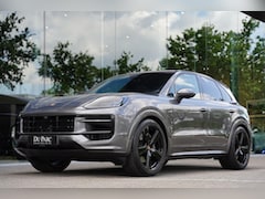 Porsche Cayenne - 3.0 E-Hybrid Black Edition / Sportdesign Pakket / Sportuilaat