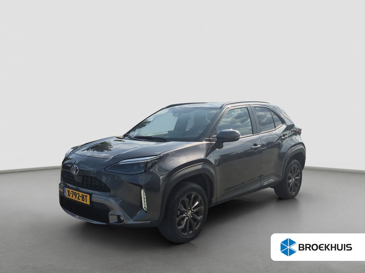 Toyota Yaris Cross - 1.5 Hybrid Explore | Achteruitrijcamera | Airco (automatisch) | Apple Carplay/Android Auto - AutoWereld.nl