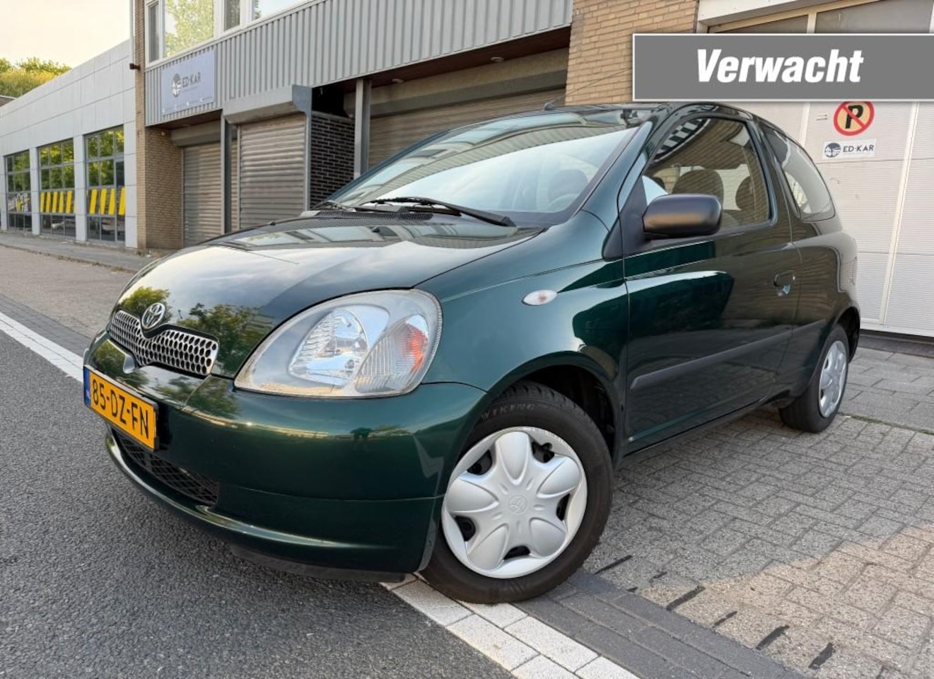 Toyota Yaris - 1.3-16V VVT-i Sol AUTOMAAT AIRCO NIEUWE STAAT NAP APK - AutoWereld.nl