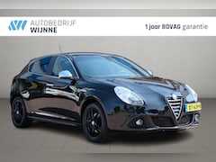 Alfa Romeo Giulietta - 1.4 T 170pk Aut. Exclusive | Navi | Climate | Xenon | PDC | Trekhaak