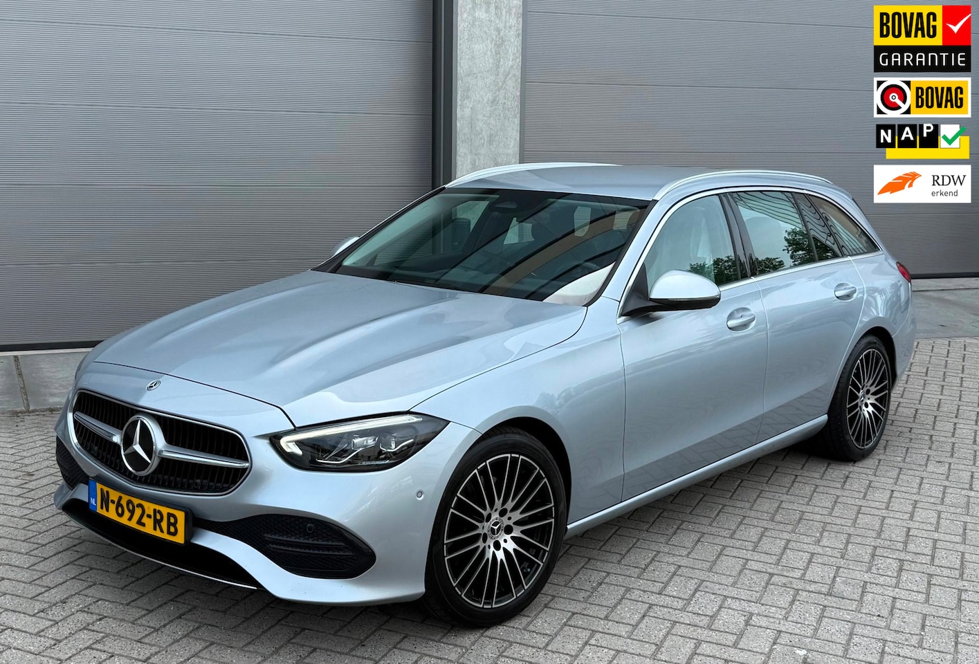 Mercedes-Benz C-klasse Estate - 200 204pk 12-2021 Grijs 1E EIG - AutoWereld.nl