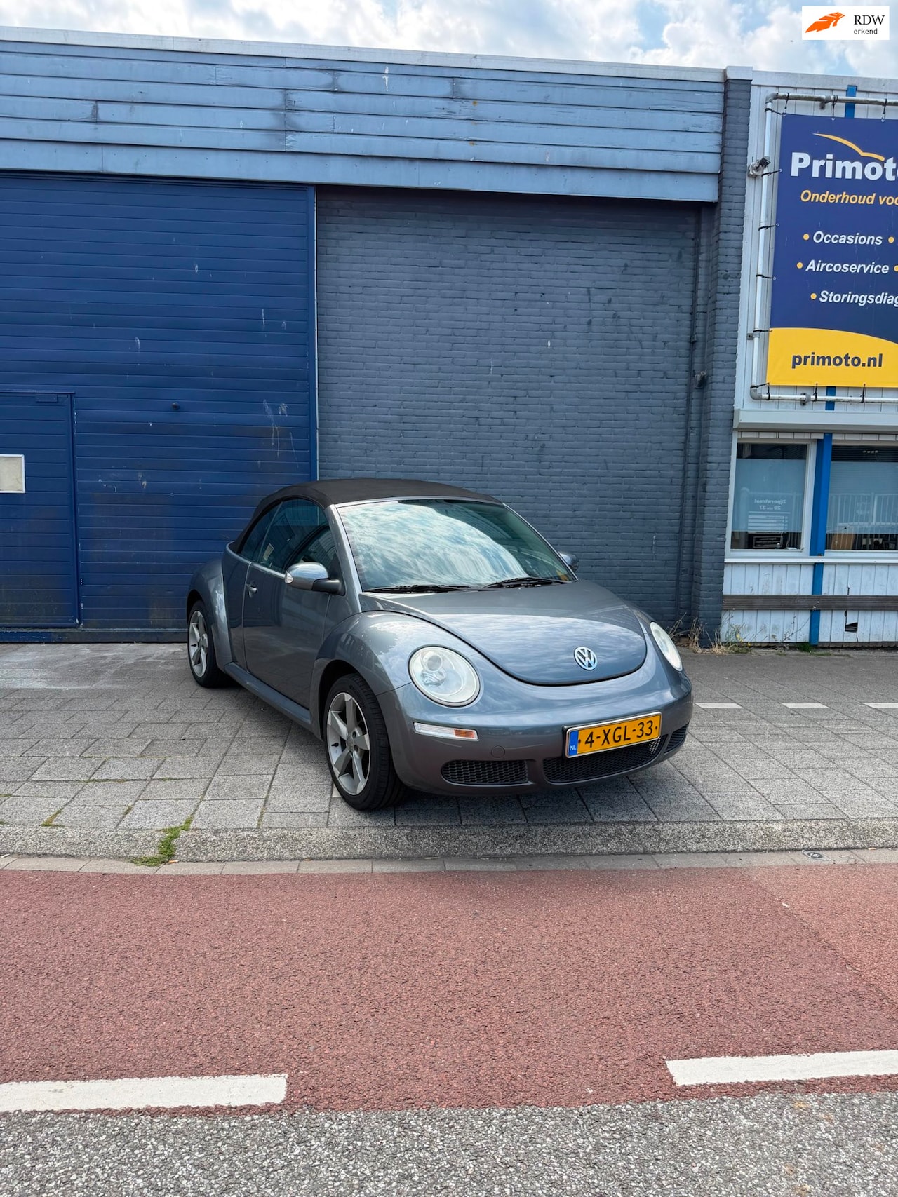 Volkswagen New Beetle Cabriolet - 1.4-16V Trendline 1.4-16V Trendline - AutoWereld.nl