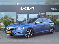 Volvo V60 - 2.0 T4 Business Sport Automaat | Trekhaak | Dodehoek Detectie | Climate + Cruise Control |