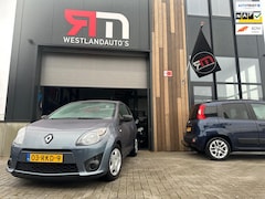 Renault Twingo - 1.2-16V Collection ECO 2 / zuinig/nw-APK/ airco/ NAP/ isofix/ dealer-ondh 2 sleutels/nette