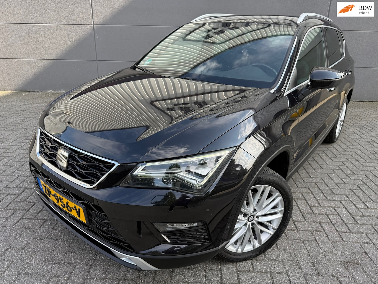 SEAT Ateca - 1.4 EcoTSI Xcellence*Automaat*Camera*CarPlay*Stoel-Verwam*Climat-Airco*1eEigenaar*LED - AutoWereld.nl