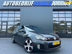 Volkswagen Golf - 2.0 GTI NL.Auto/2De Eigenaar/Climatronic/Navigatie/Weinig Km/Trekhaak