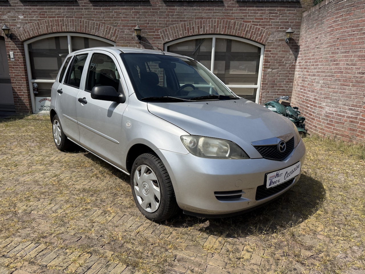 Mazda 2 - 1.4 Exclusive Airco/Trekhaak - AutoWereld.nl