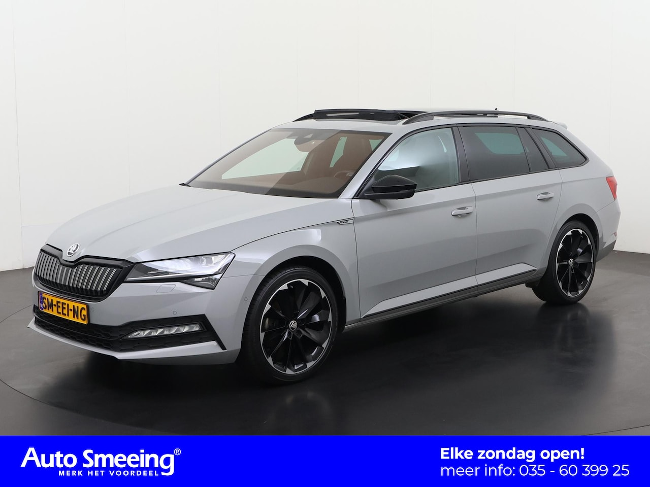 Skoda Superb Combi - 1.4 TSI iV Sportline | Panoramadak | Trekhaak | 360 Camera | 19" Supernova | Zondag Open! - AutoWereld.nl