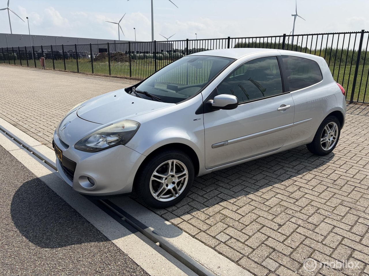 Renault Clio - 1.2 TCE Collection 1.2 TCe Collection - AutoWereld.nl