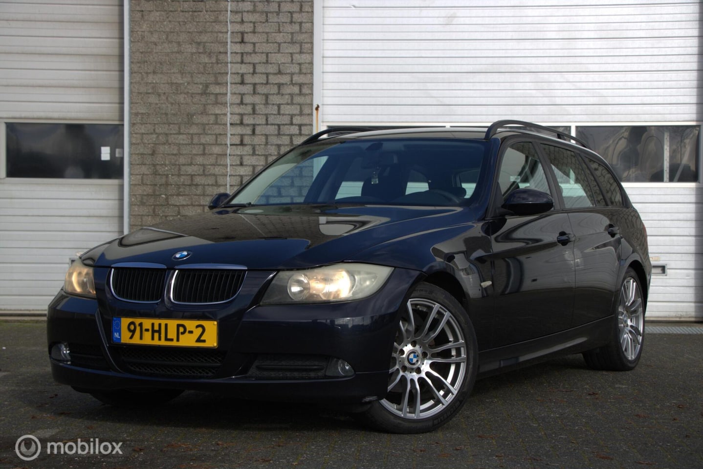 BMW 3-serie Touring - 318i Business Line 318i Business Line - AutoWereld.nl