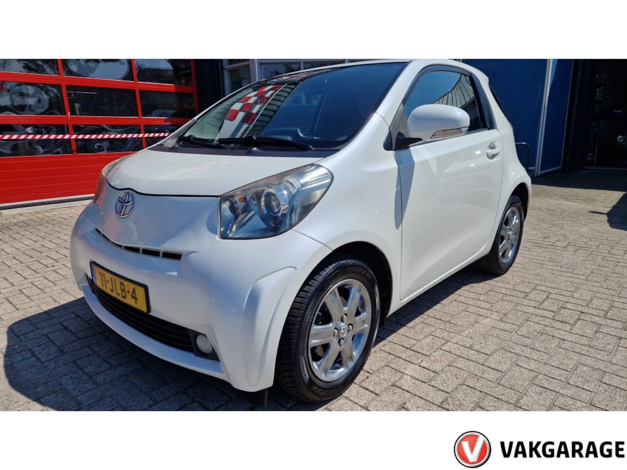 Toyota iQ - airco/allseason 1.0 VVTi Aspiration - AutoWereld.nl
