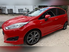 Ford Fiesta - 1.0 EcoBoost ST-Line Ford Fiësta 1.0 ST Line 101 PK Bouwjaar 09-06-2017 Kilometerstand 126.000 met nap certific