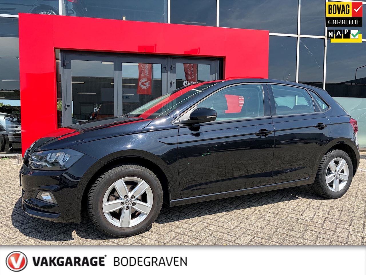 Volkswagen Polo - 1.0 TSI Comfortline / camera / Carplay - AutoWereld.nl