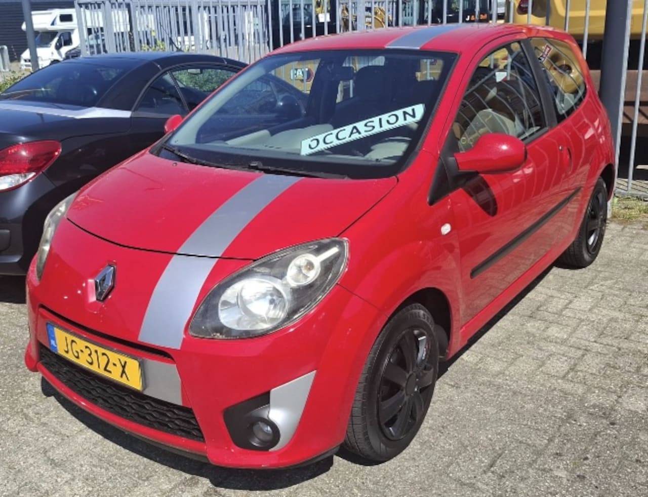 Renault Twingo - 1.2-16V Dynamique APK tot 8-6-2027 Goed werkende airco !! - AutoWereld.nl