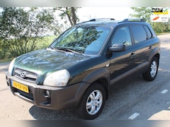 Hyundai Tucson - 2.0i Style