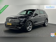 Volkswagen Tiguan - 1.4 TSI ACT Comfortline Business R LEER CARPLAY ECC TREKHAAK NAVI