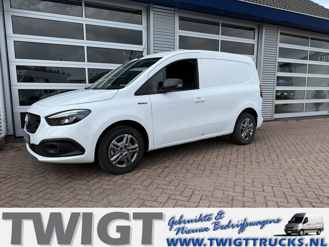 Mercedes-Benz eCitan - 112 Pro L1 51 kWh Parkeer assistent/Cruise/Camera - AutoWereld.nl