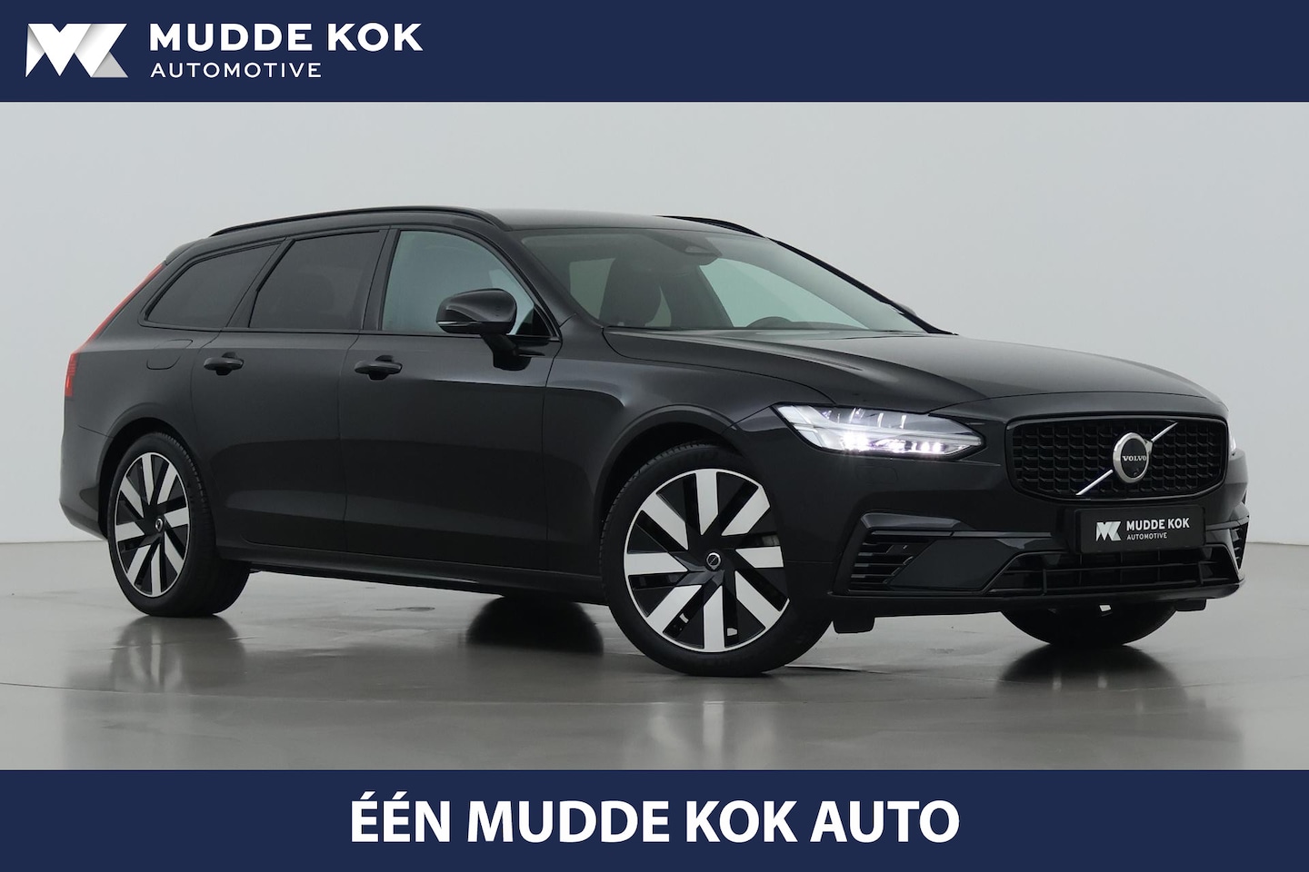 Volvo V90 - T8 Plug-in hybrid Plus Dark | ACC | 360° Camera | Harman/Kardon | Keyless | Stoel+Stuurver - AutoWereld.nl