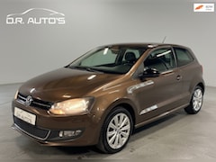 Volkswagen Polo - 1.2 Easyline | Panoramadak | Apple CarPlay | Nieuwe APK