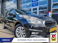 Skoda Fabia - 1.0 TSI 110pk. Ambition CAMERA / NAVI / CRUISE / HEAD-UP / PDC / APPLE CARPLAY + ANDROID A