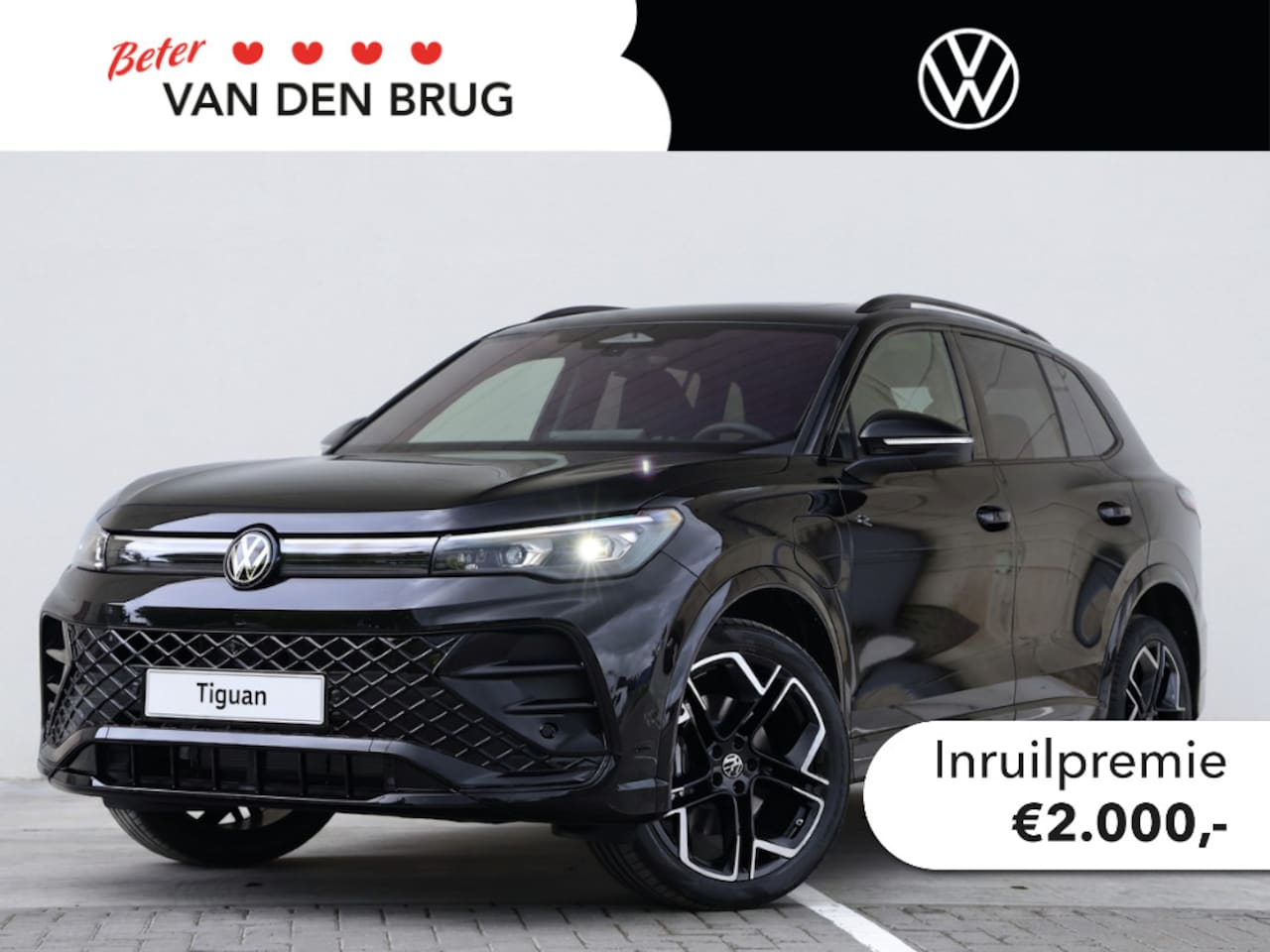 Volkswagen Tiguan - R-Line Edition 1.5 eHybrid 272 PK | Head up | Trekhaak | LED Matrix | Panoramadak | Black - AutoWereld.nl