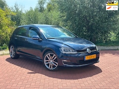 Volkswagen Golf - 1.4 TSI ACT Business Edition Pano/Nap/Automaat