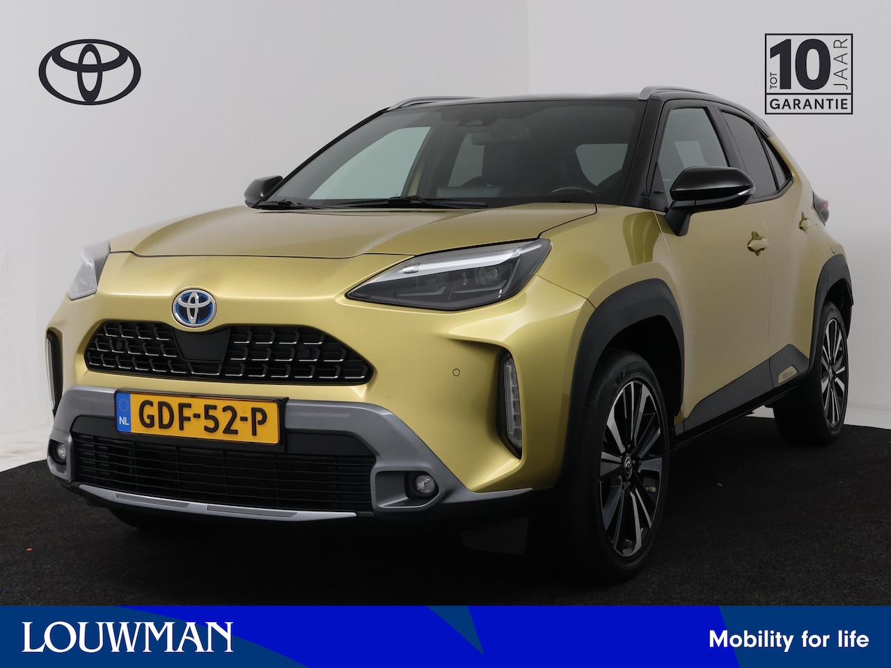 Toyota Yaris Cross - 1.5 Hybrid Launch Edition | Navigatie | Leder | PDC | BLS | Stuur-Stoelverwarming | - AutoWereld.nl