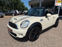 MINI Cabrio - 1.6 Cooper S, MR Bean Uitvoering, Navigatie, Clima, Cruise, Xenon, Leer, etc
