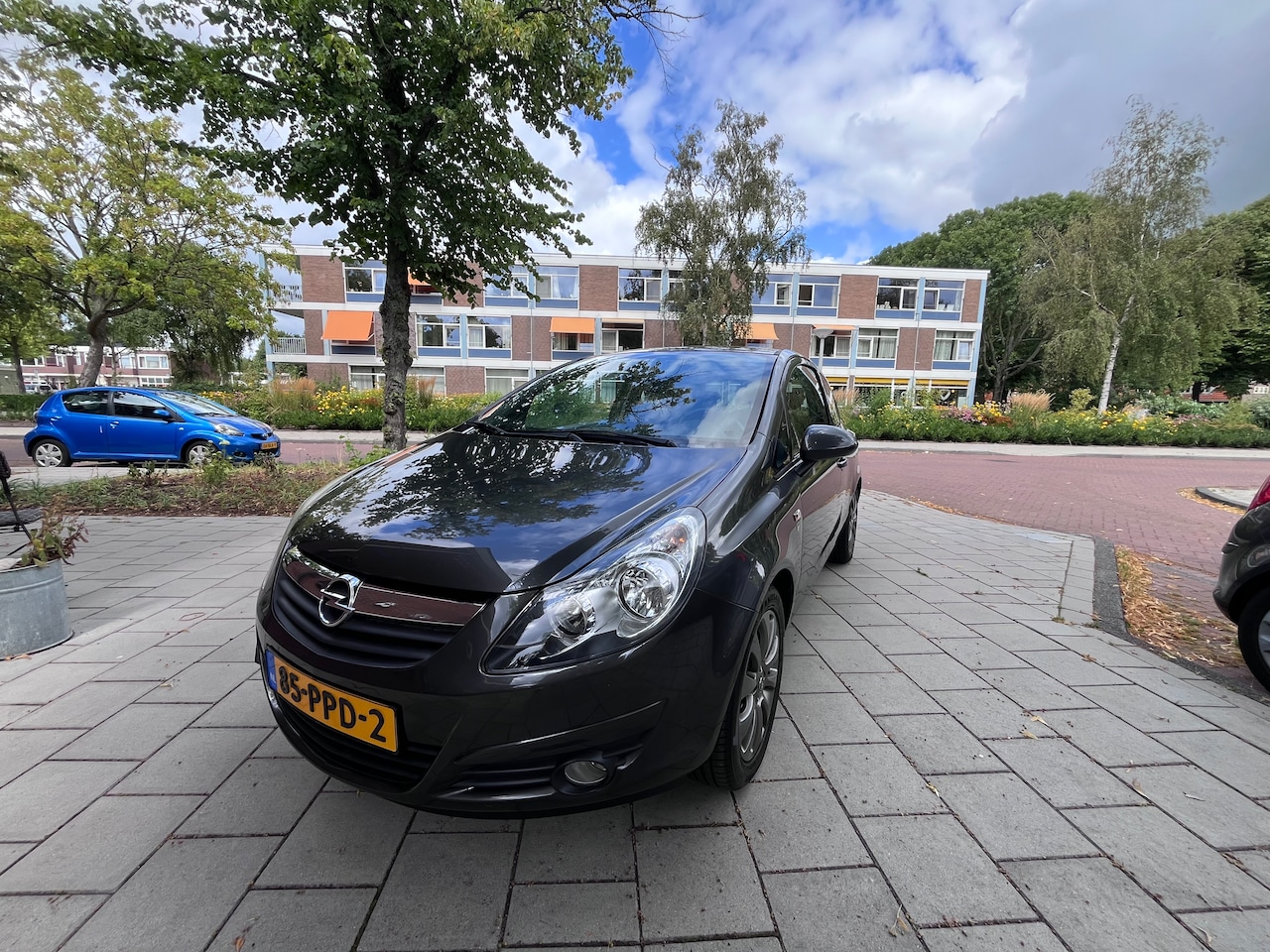 Opel Corsa - 1.4-16V '111' Edition - AutoWereld.nl