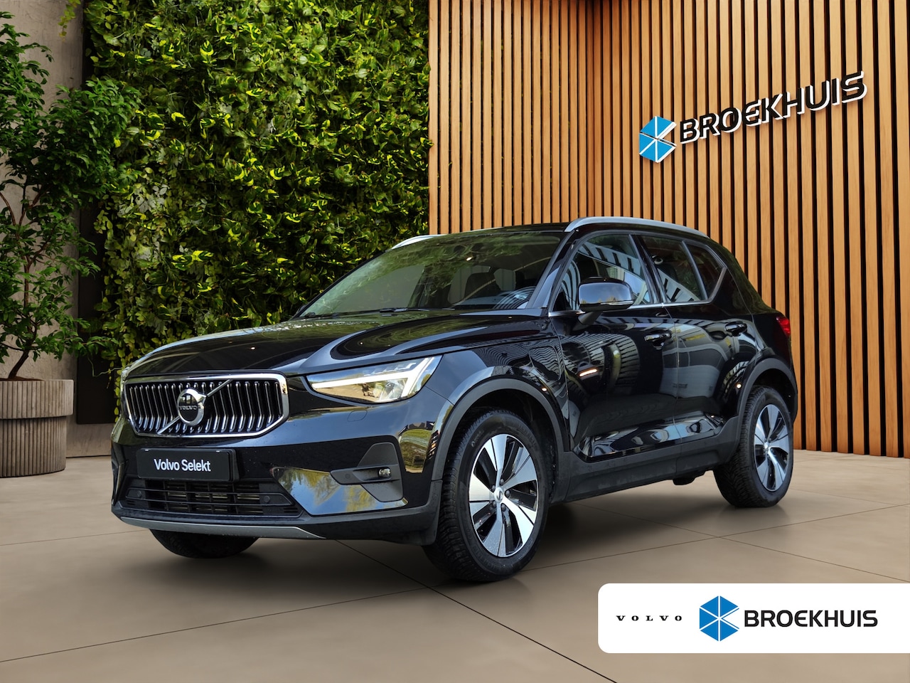 Volvo XC40 - 1.5 T5 Recharge Inscription | Memory | Adaptive Cruise | BLIS | Camera | Stuur/stoelverwar - AutoWereld.nl