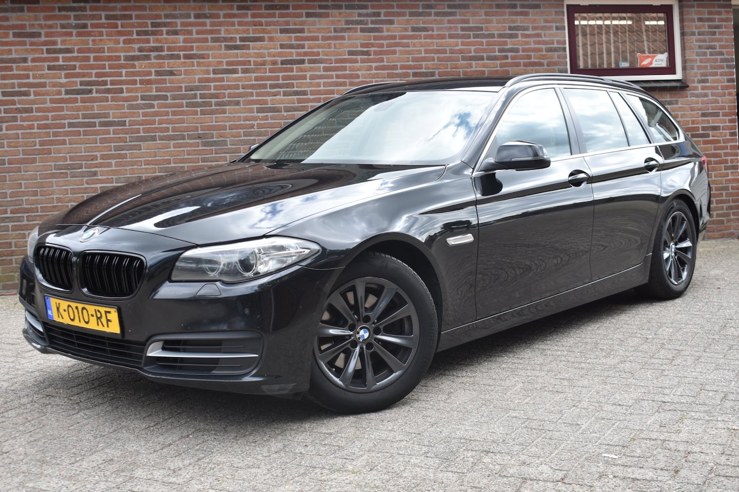 BMW 5-serie Touring - 520d High Executive 520d High Executive - AutoWereld.nl