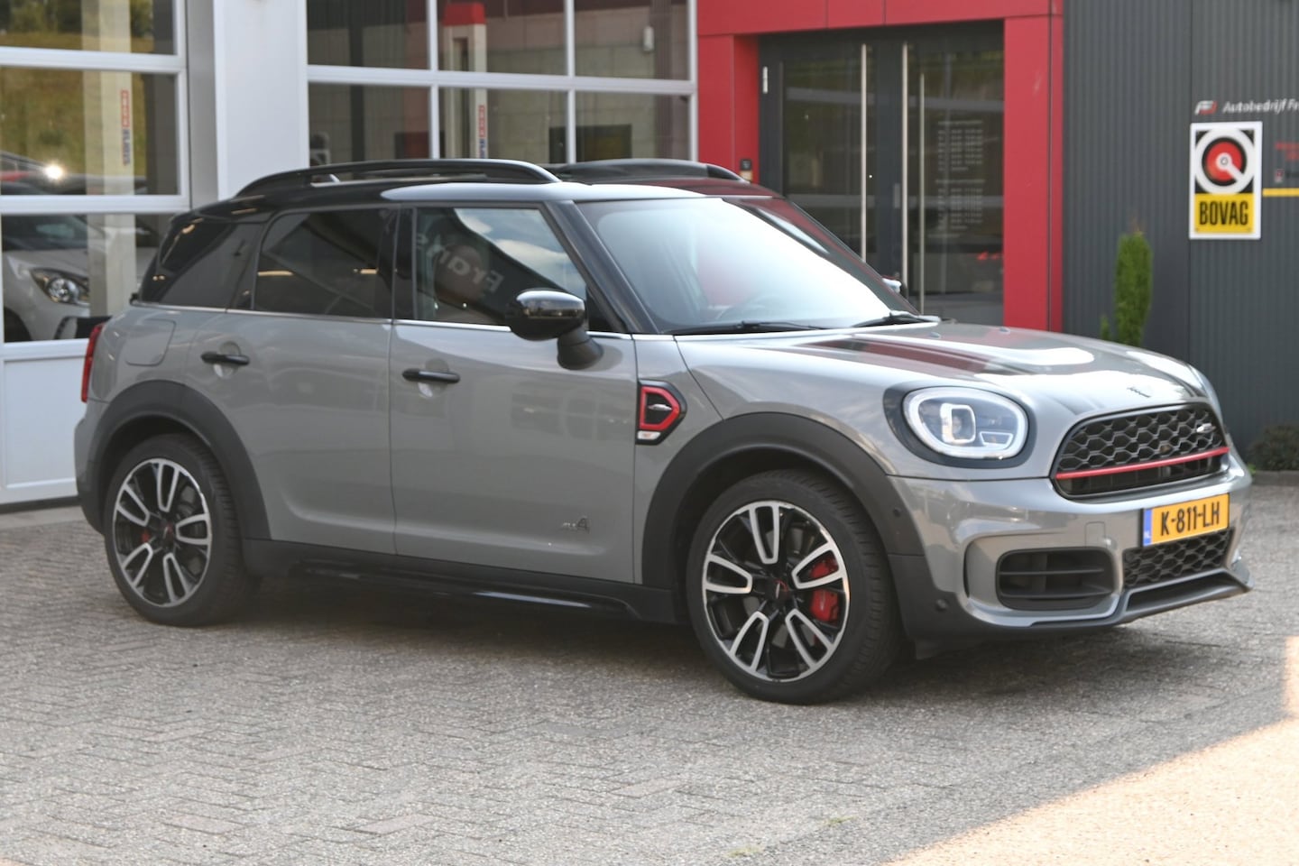 MINI Countryman - 2.0 John Cooper Works ALL4 Chili 306pk | Panodak | Luxe stoelen | JCW Uitgerust - AutoWereld.nl