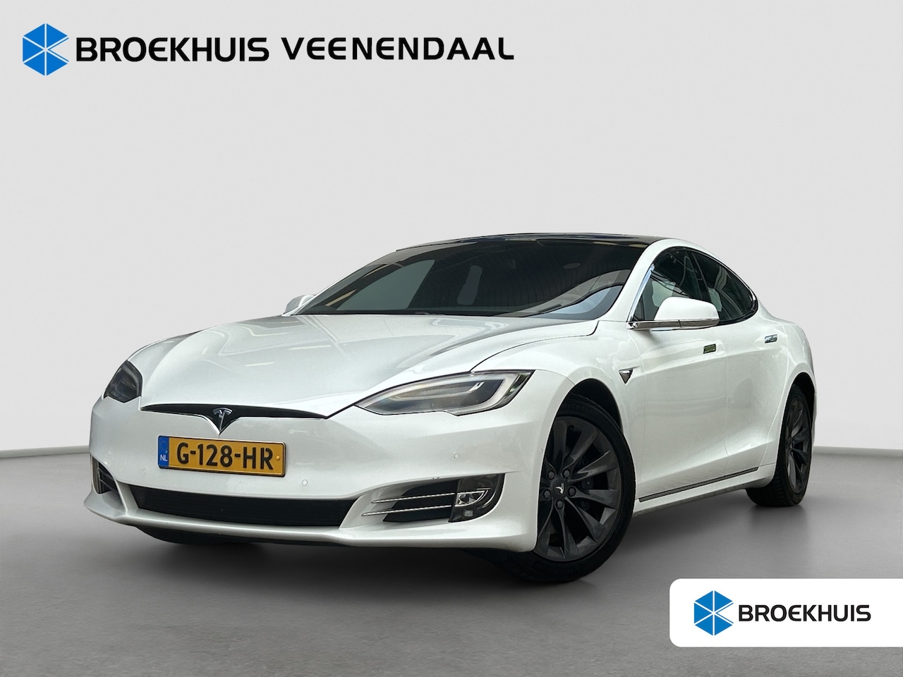 Tesla Model S - Long Range RAVEN | Pano | Trekhaak | 360 camera - AutoWereld.nl