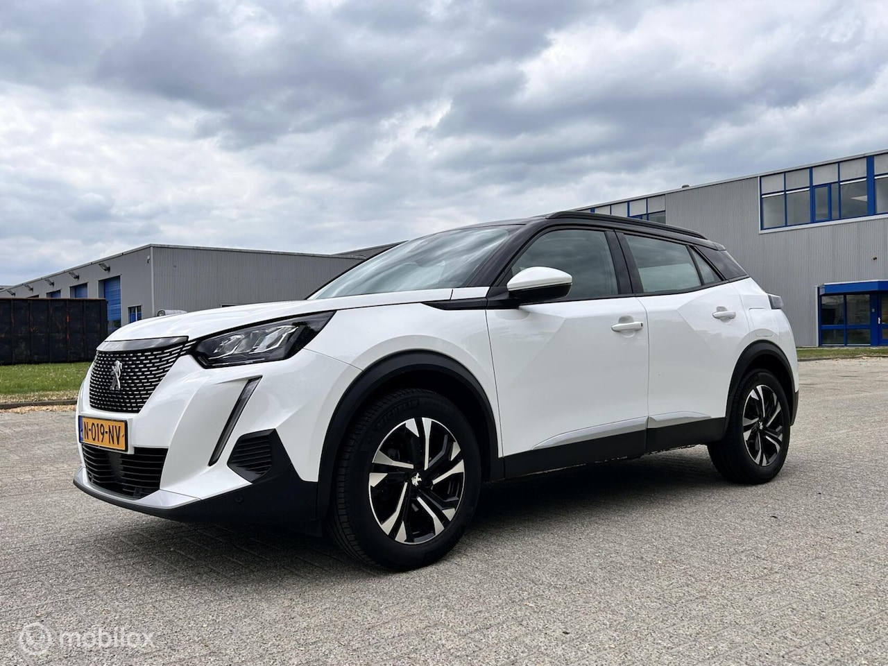 Peugeot 2008 - 1.2 PureTech GT-Line Automaat - AutoWereld.nl