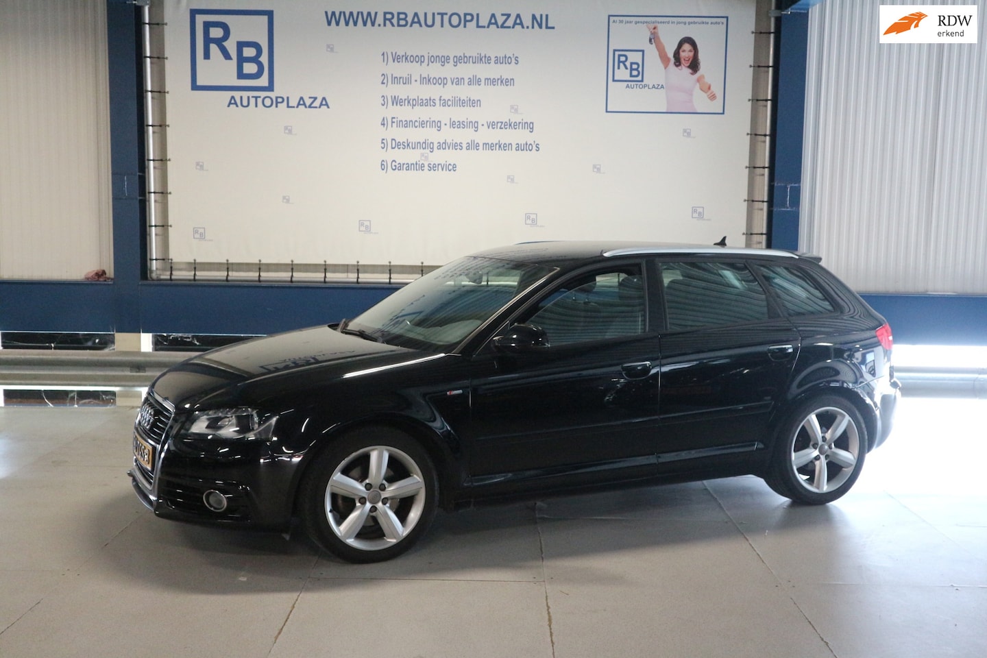 Audi A3 Sportback - 1.8 TFSI Ambition Pro Line S-LINE / AUTOMAAT / BLACK ON BLACK ! ! ! - AutoWereld.nl