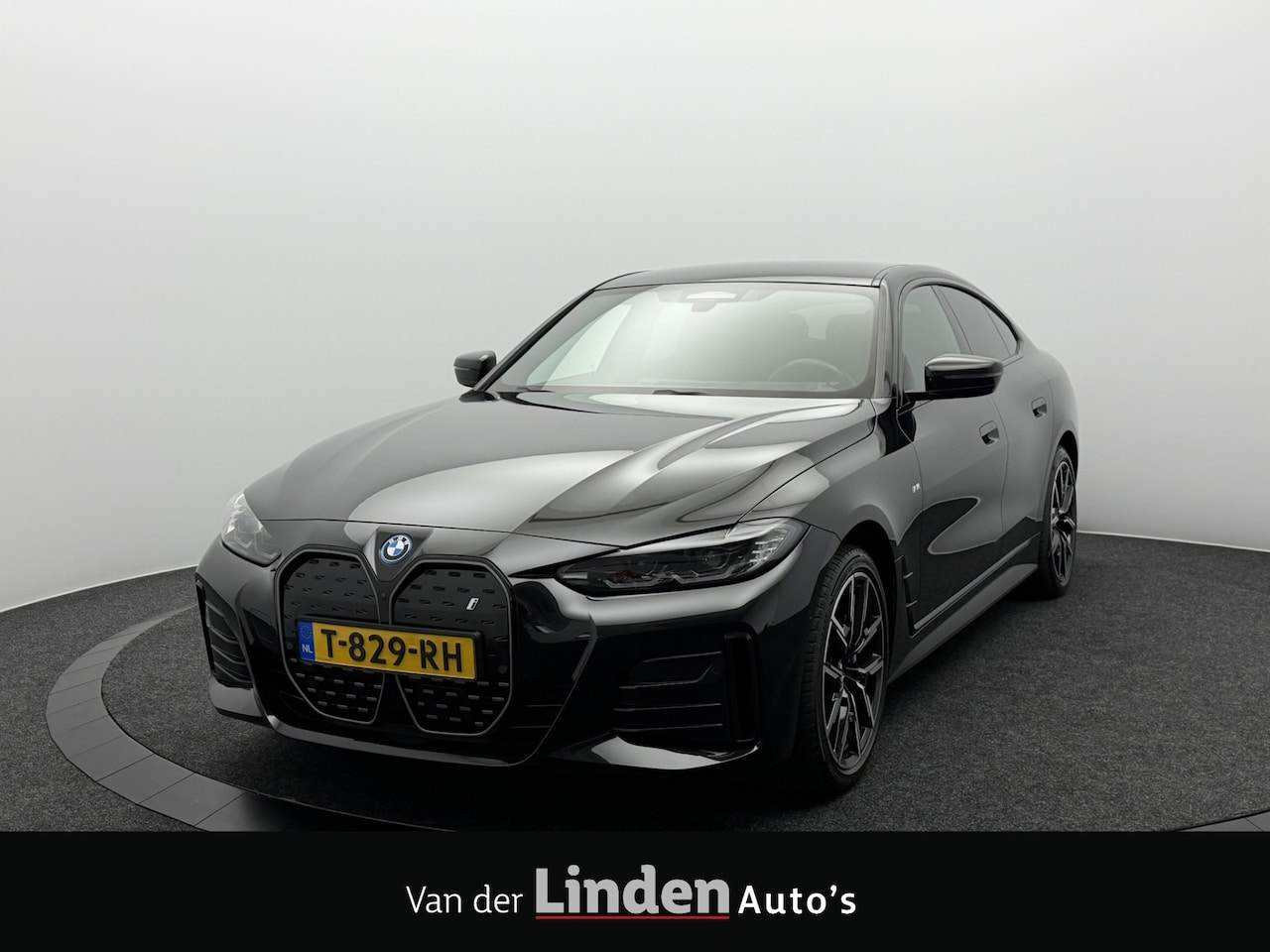 BMW i4 - eDrive40 High Executive 84 kWh M-Sport SOH 96,8% | Trekhaak | Live Cockpit Professional | - AutoWereld.nl