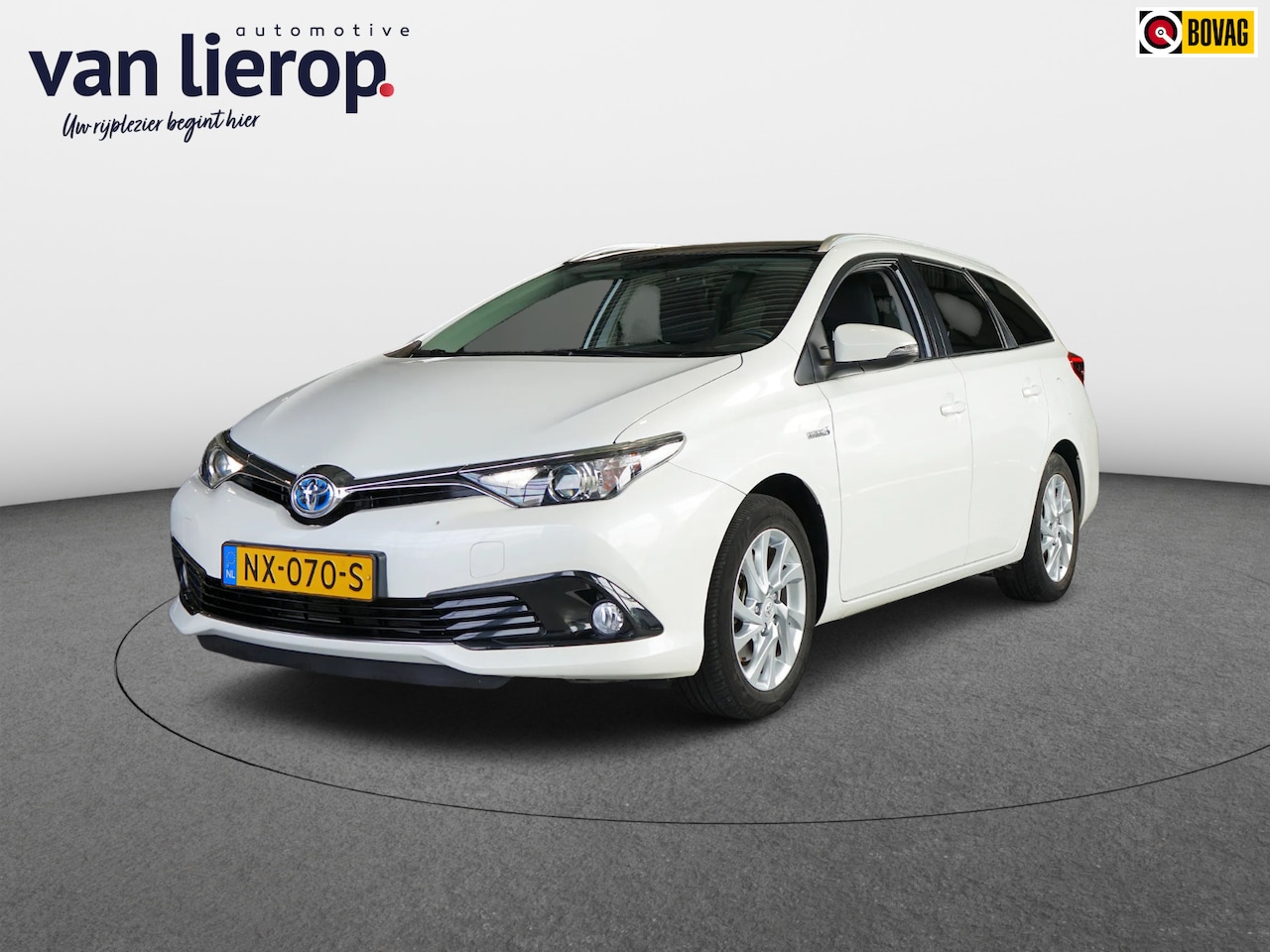 Toyota Auris Touring Sports - 1.8 Hybrid Trend|DEALER-ONDERHOUDEN|1STE EIGENAAR - AutoWereld.nl