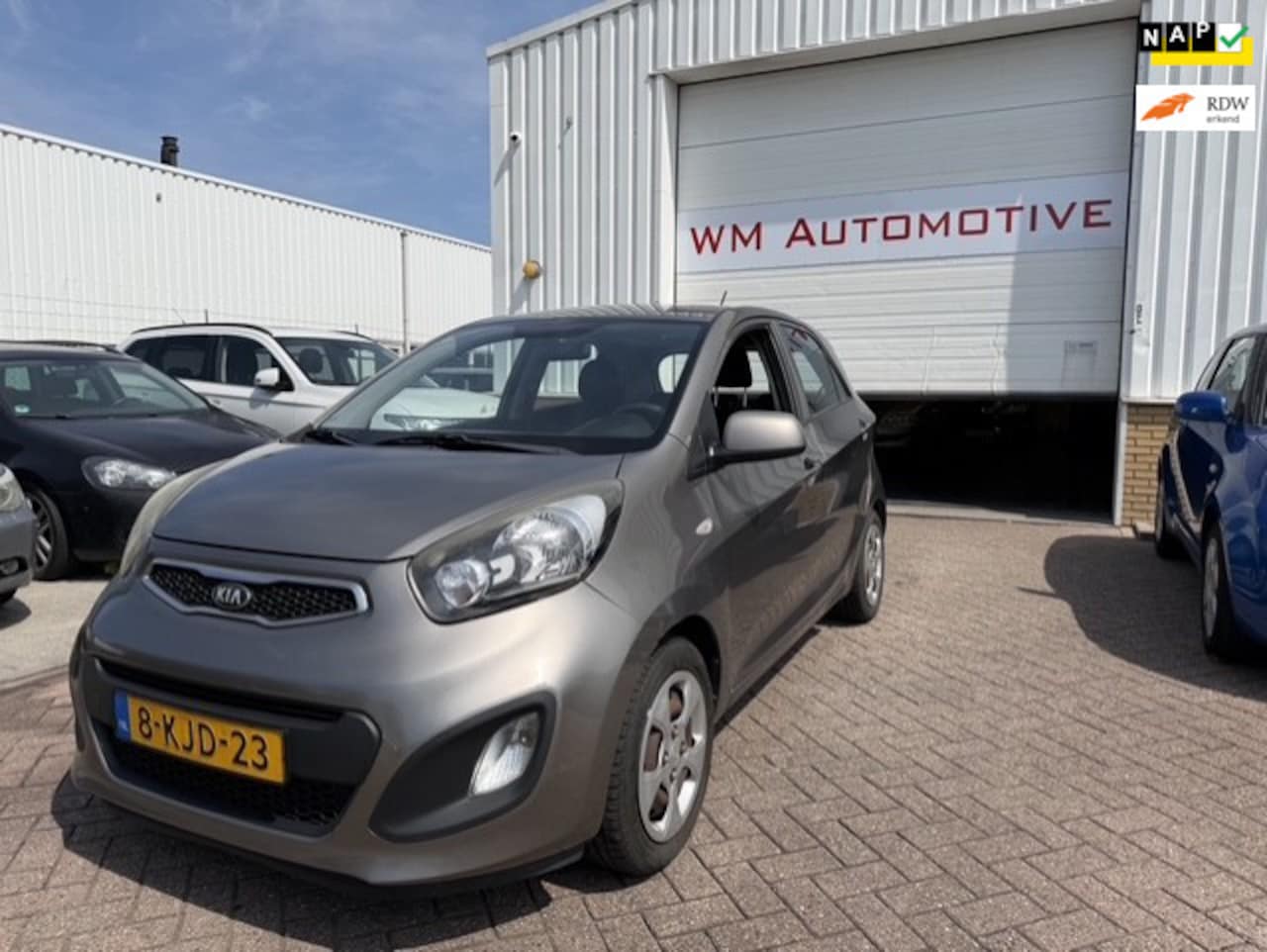 Kia Picanto - 1.2 CVVT ISG AIRCO NAVI APK T/M 10-5-27 - AutoWereld.nl