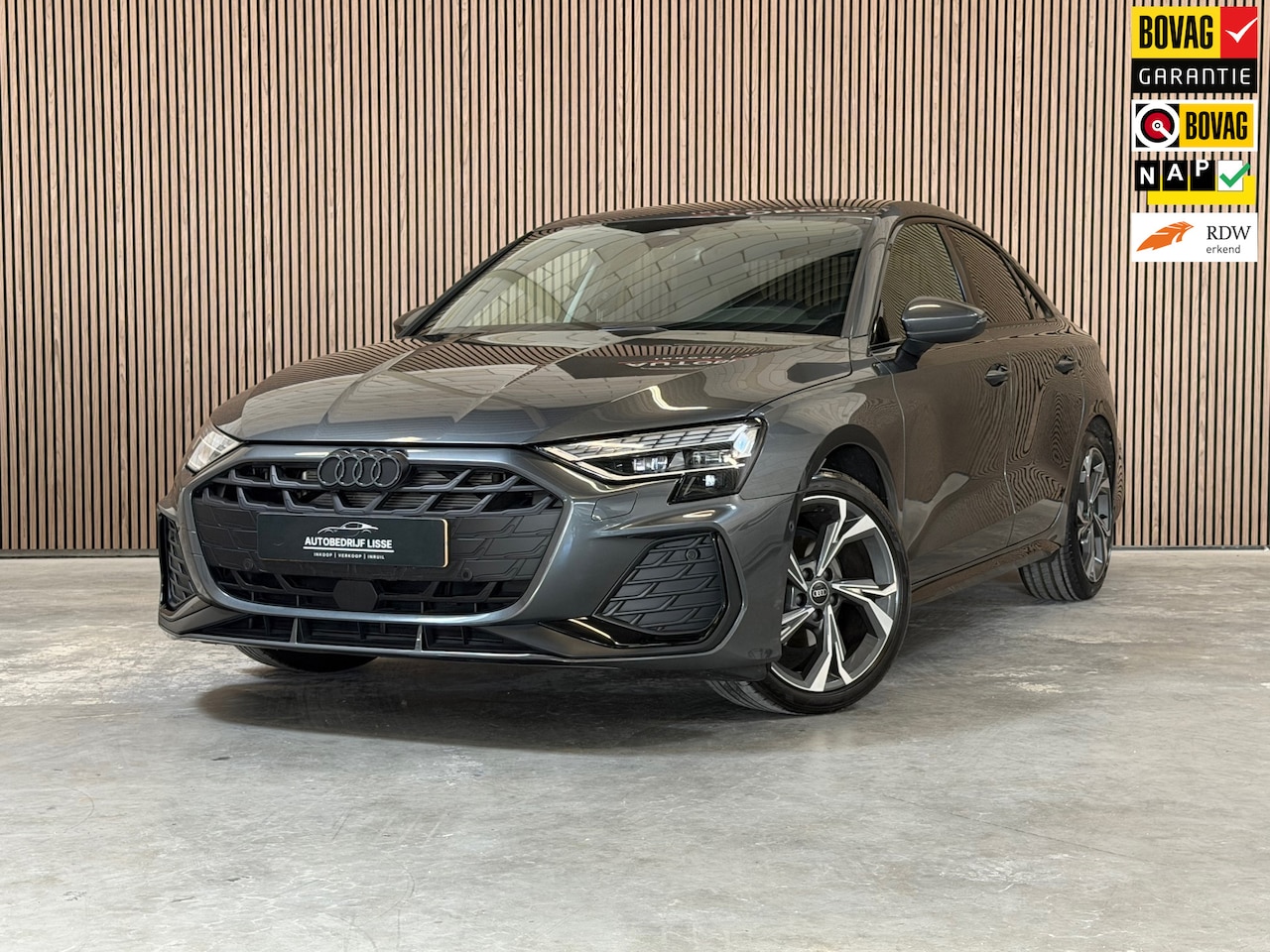 Audi A3 Limousine - 35 TFSI S edition Automaat|Navi|Carplay - AutoWereld.nl