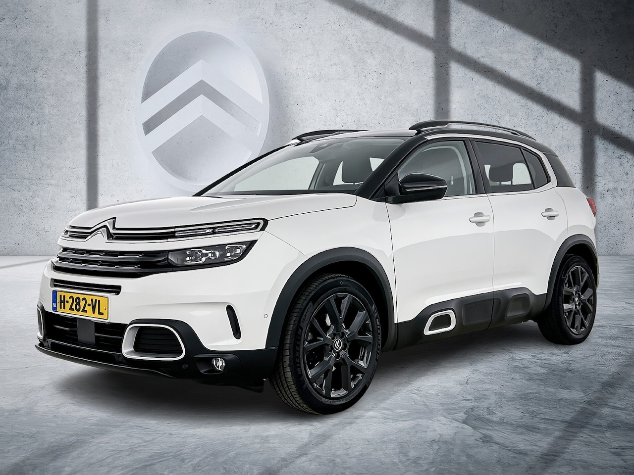 Citroën C5 Aircross - 130 PK Shine Automaat | Rijklaar | Trekhaak | Adaptive Cruise | Elektronische Achterklep | - AutoWereld.nl