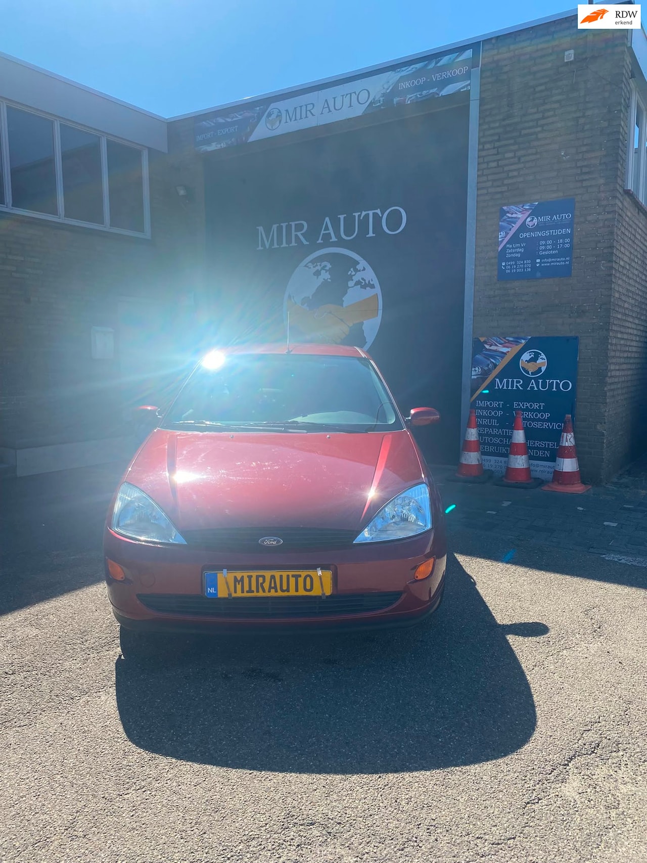 Ford Focus - 1.6-16V Ambiente 1.6-16V Ambiente - AutoWereld.nl