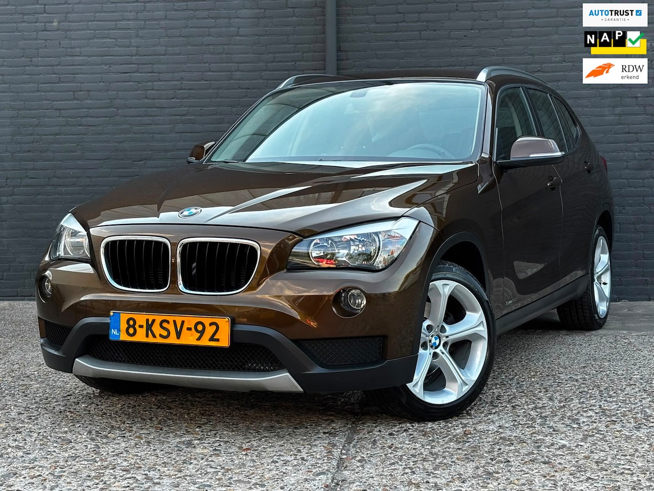 BMW X1 - SDrive20i Executive TREKHAAK|NAVI|CRUISE|AIRCO|NWE APK - AutoWereld.nl