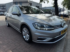 Volkswagen Golf - 1.5 TSI 130pk 5deurs Comfortline Business Automaat Airco/ECC, Navi, Panoramadak, Virtueel