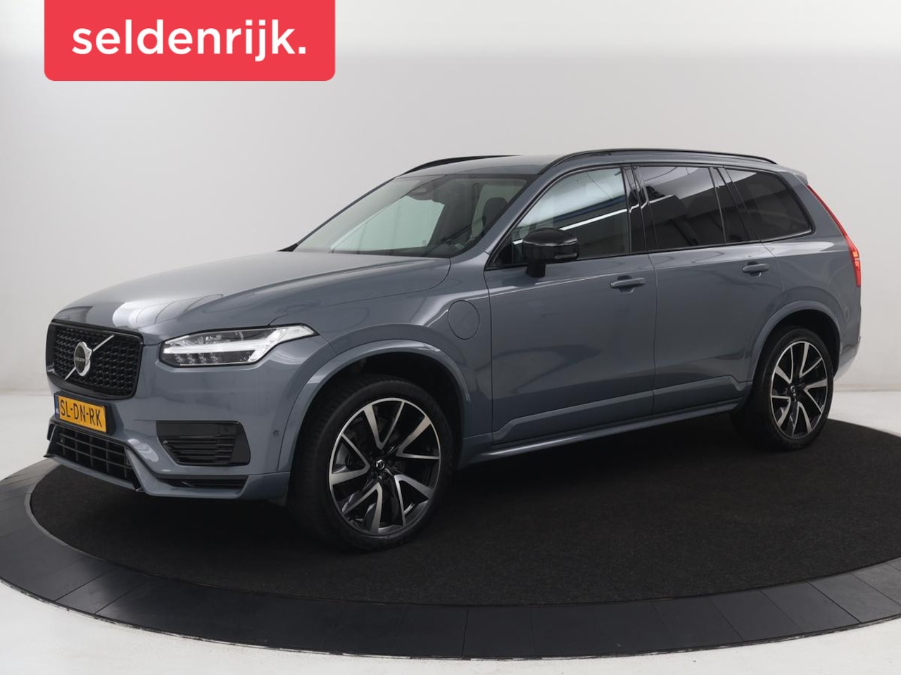 Volvo XC90 - 2.0 T8 Plug-in hybrid AWD Plus Bright t | SOH 99,4 | Trekhaak | 360 camera | 7Pers. | Stoe - AutoWereld.nl